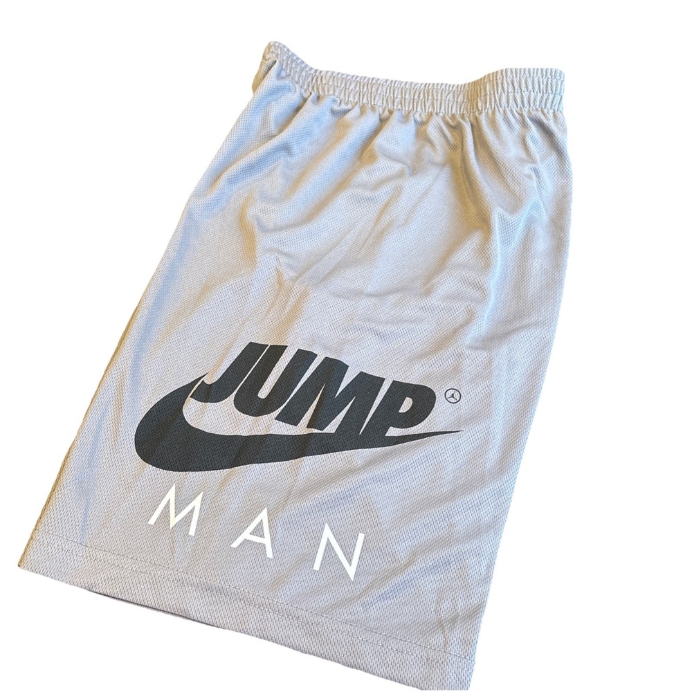 Nike Air Boys Youth Size LARGE Jordan Logo Athletic Basketball Mesh Gray Shorts